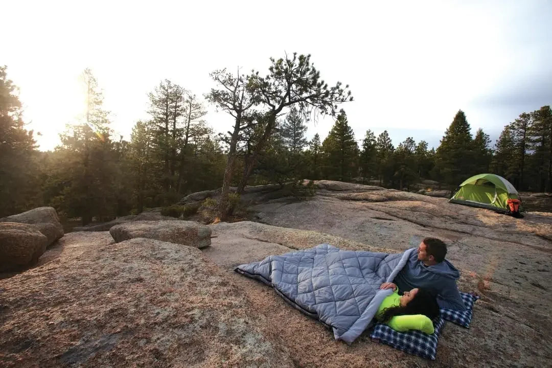 XL Sleeping Bag with Big & Tall Design, 2 Sleeping Bags When Zipped Apart.