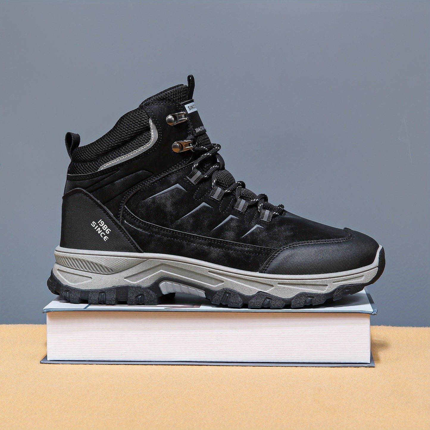 Must-Have, Lightweight And Warm, Women'S High-Top Hiking Boots