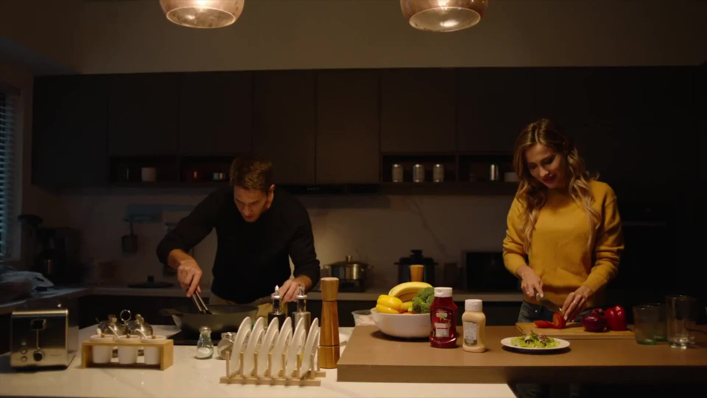 2000W High-Capacity Portable Power Station with USB & Multiple Device Connections