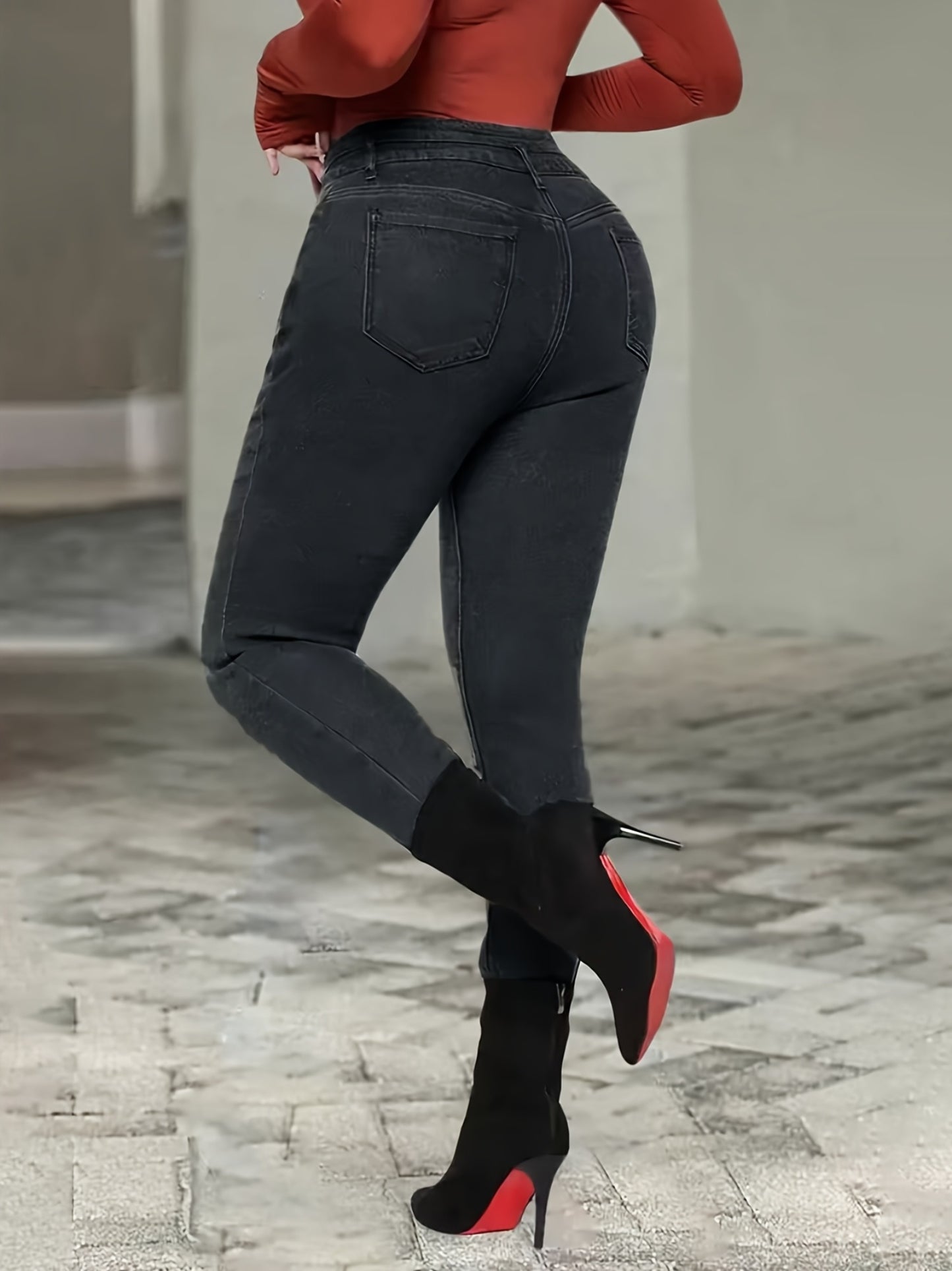 Women's Plus Size Fleece-Lined Jeans