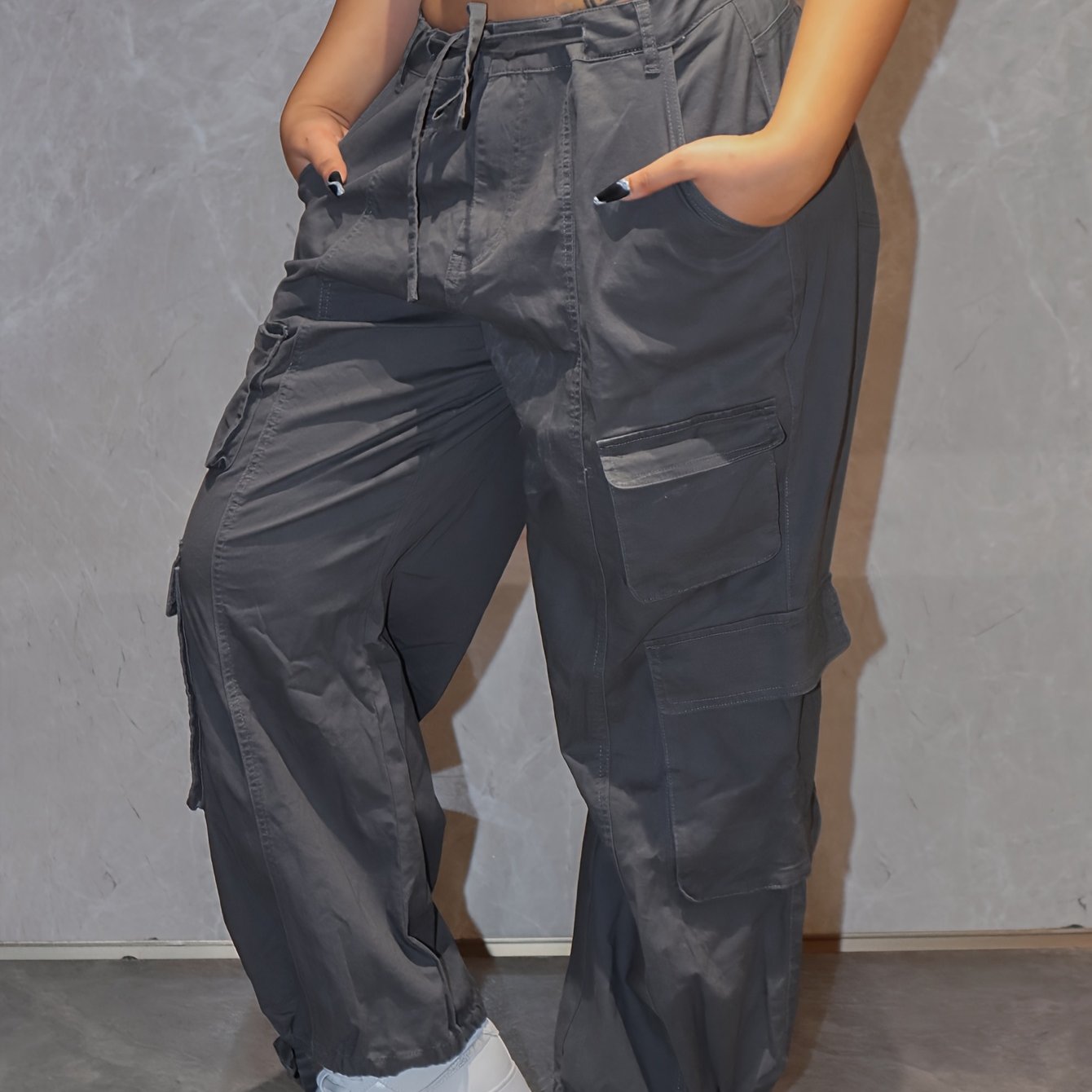 Women's High-Waist Cargo Jeans - Loose Fit, Straight Leg, Pants with Multiple Pockets, Machine Washable