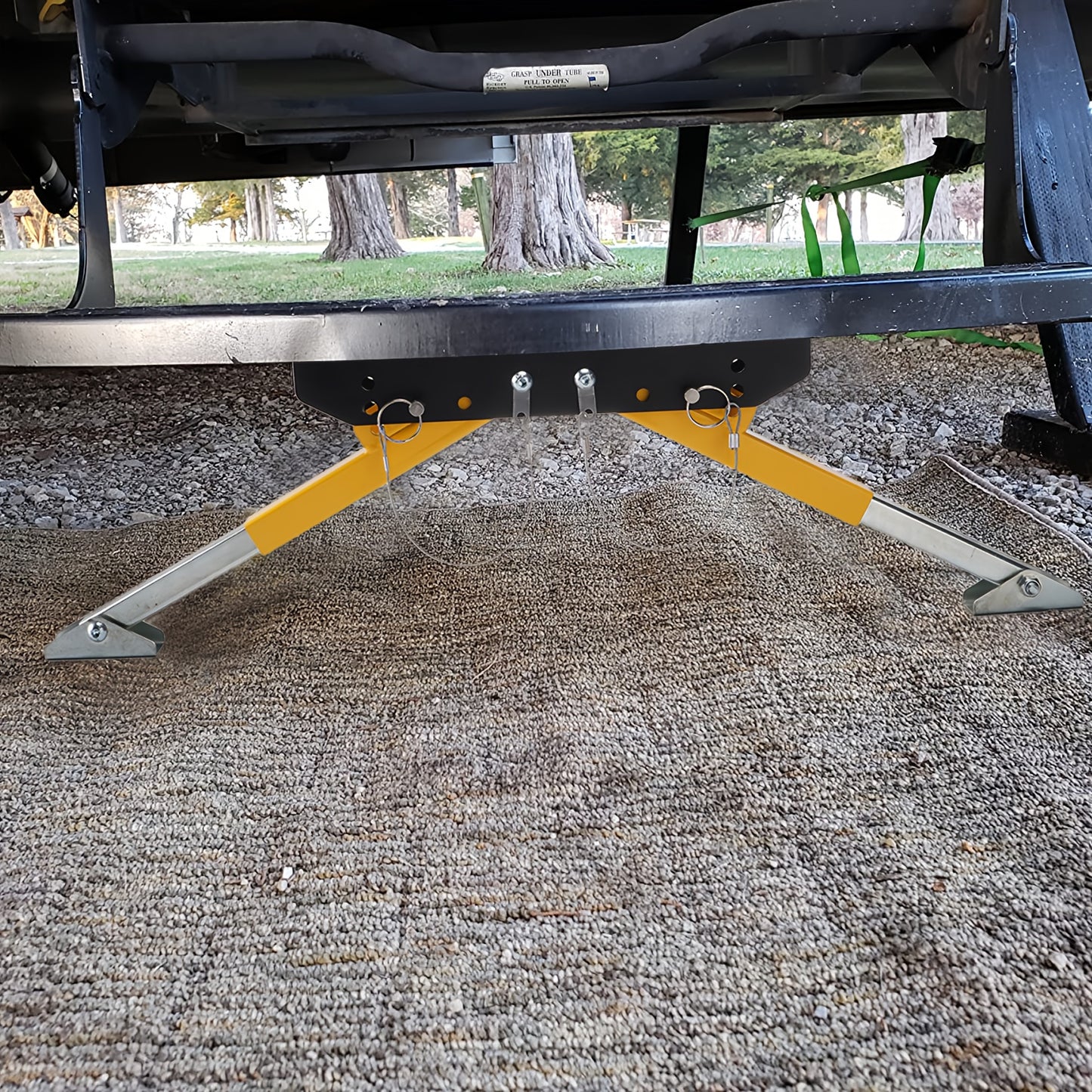 Adjustable RV Step Stabilizer Kit